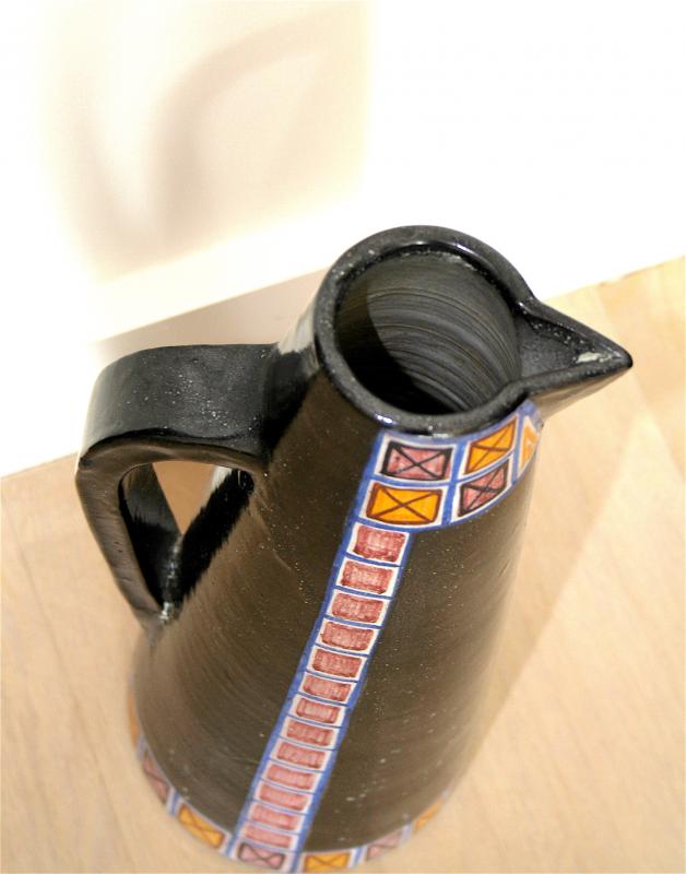 Black ceramic pitcher Manufacture Alfaraz 1960-1970