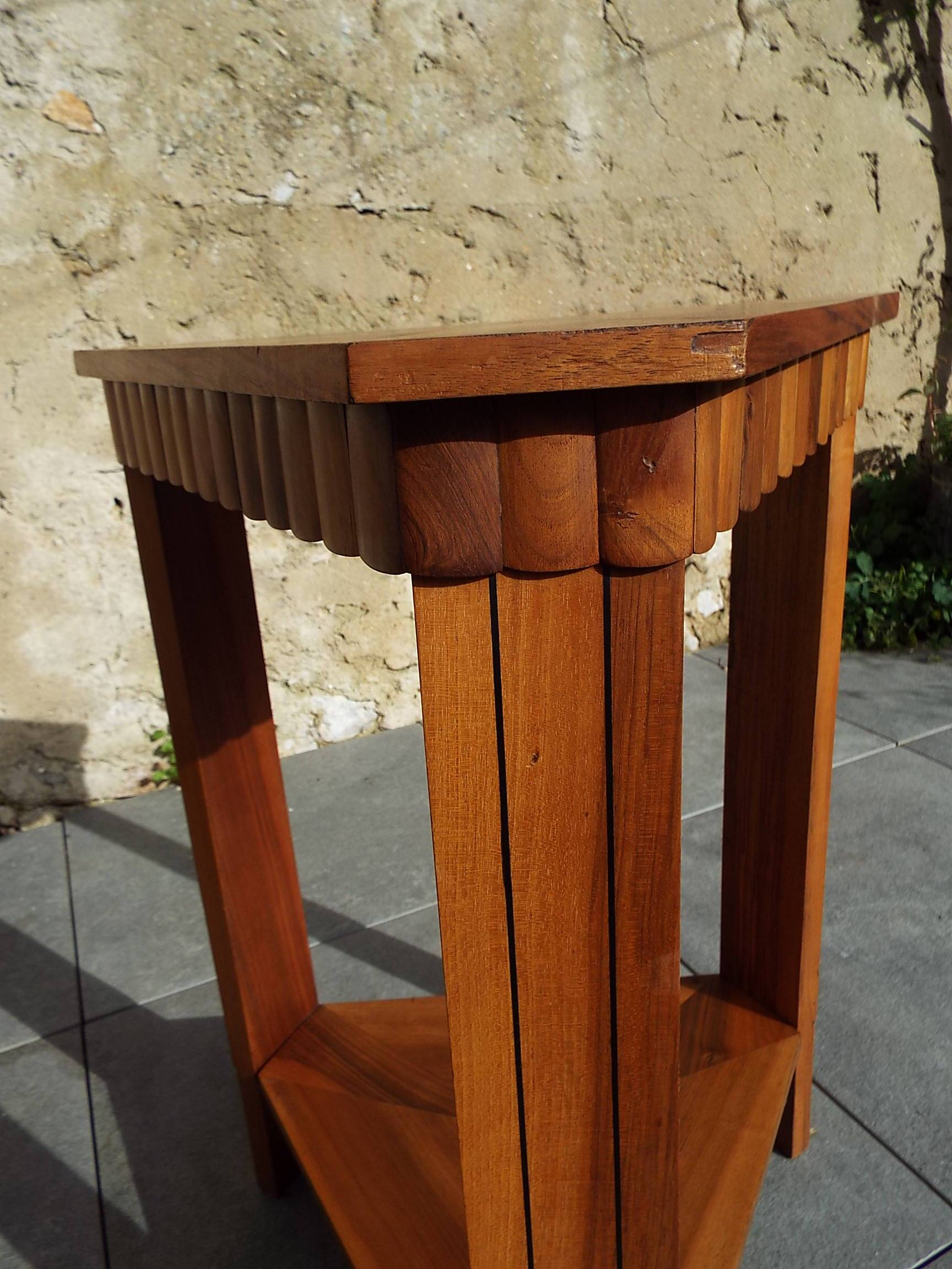 Table de chevet guéridon art déco