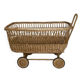 Alsatian wicker cradle, 1950s