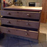 Old English chest of drawers