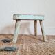 Tabouret de ferme en bois patine bleu vert