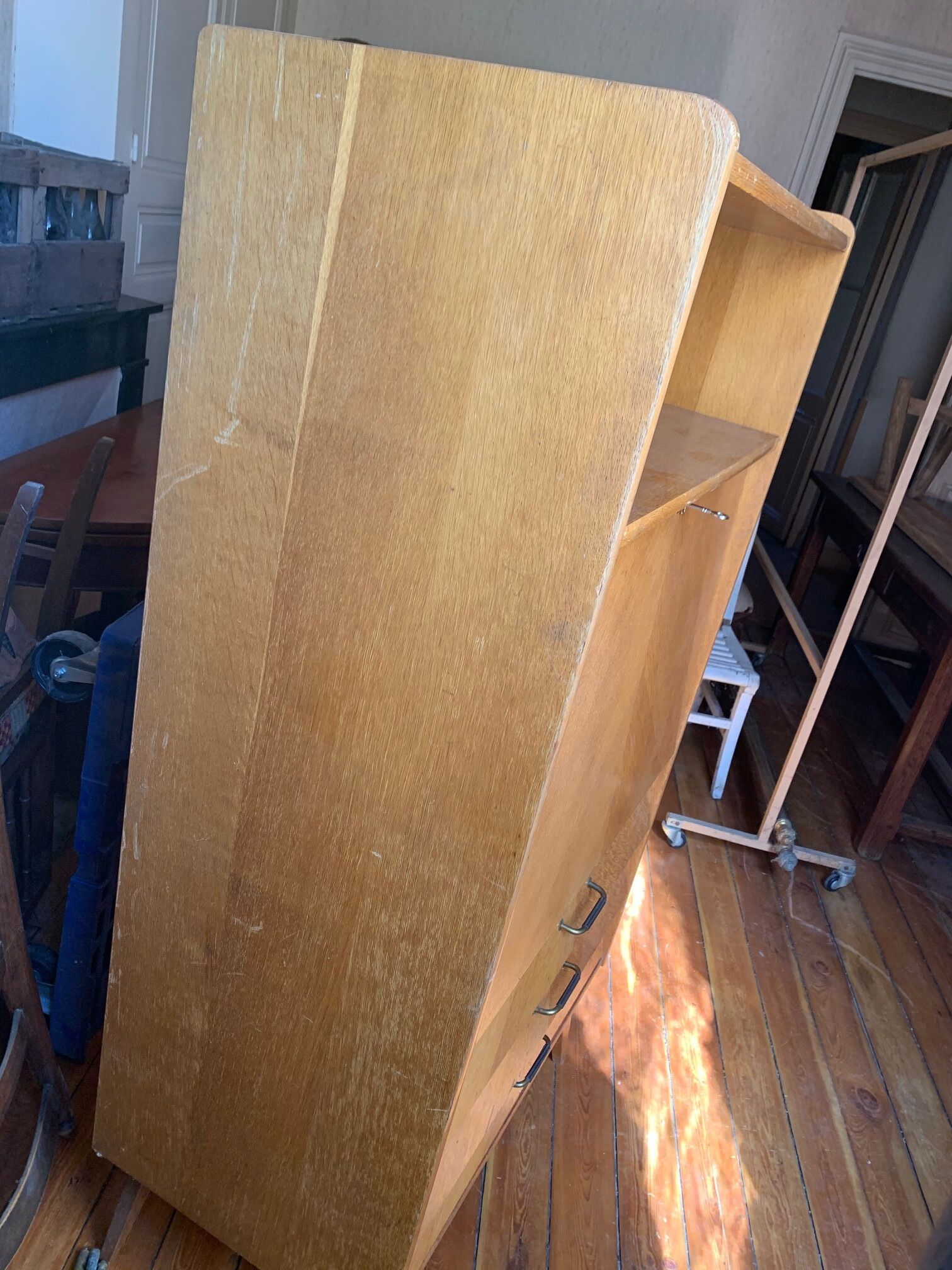 Secretary feet compass