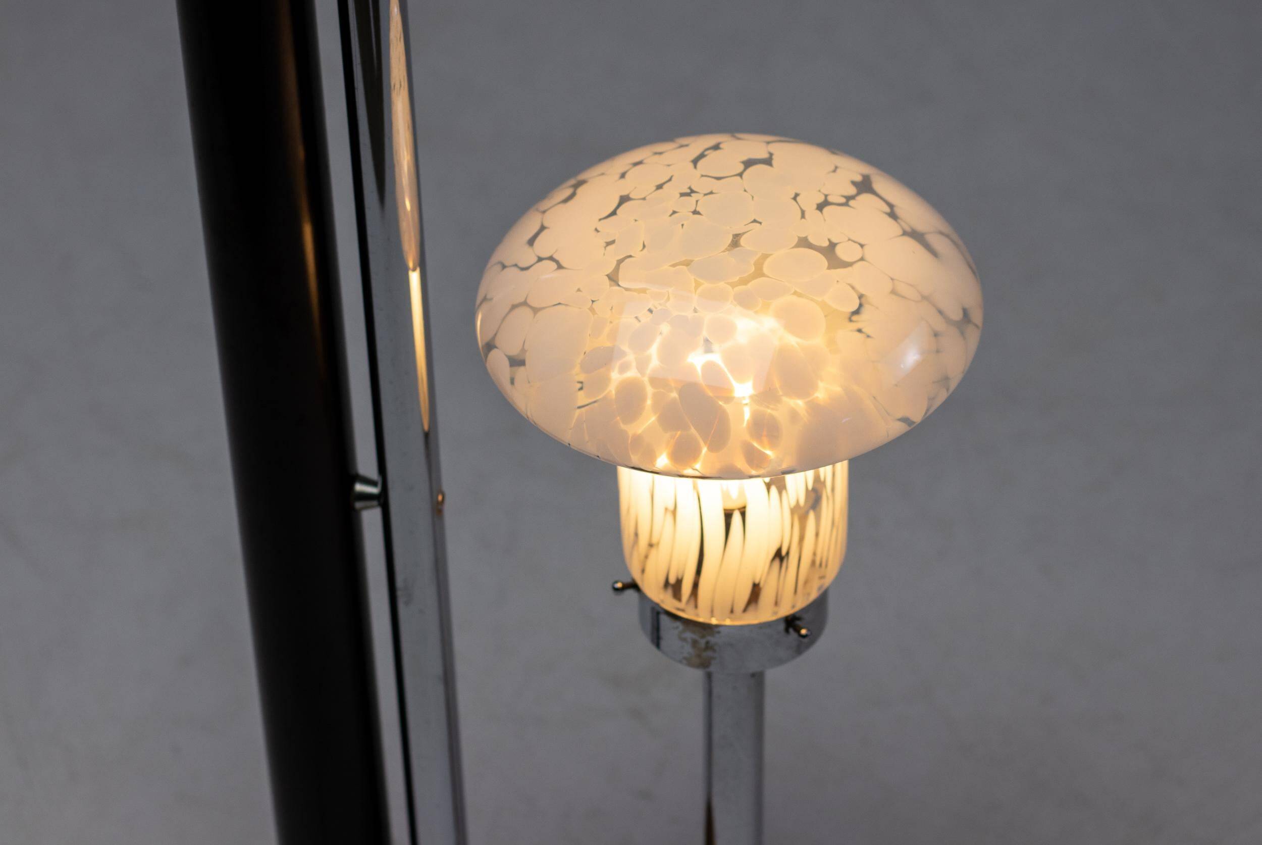 Lampadaire en verre de Murano moderne du milieu du siècle dernier par Carlo Nason pour Mazzega