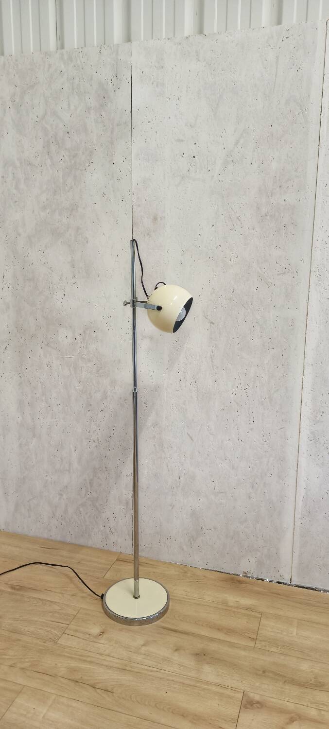 Eyeball Floor Lamp