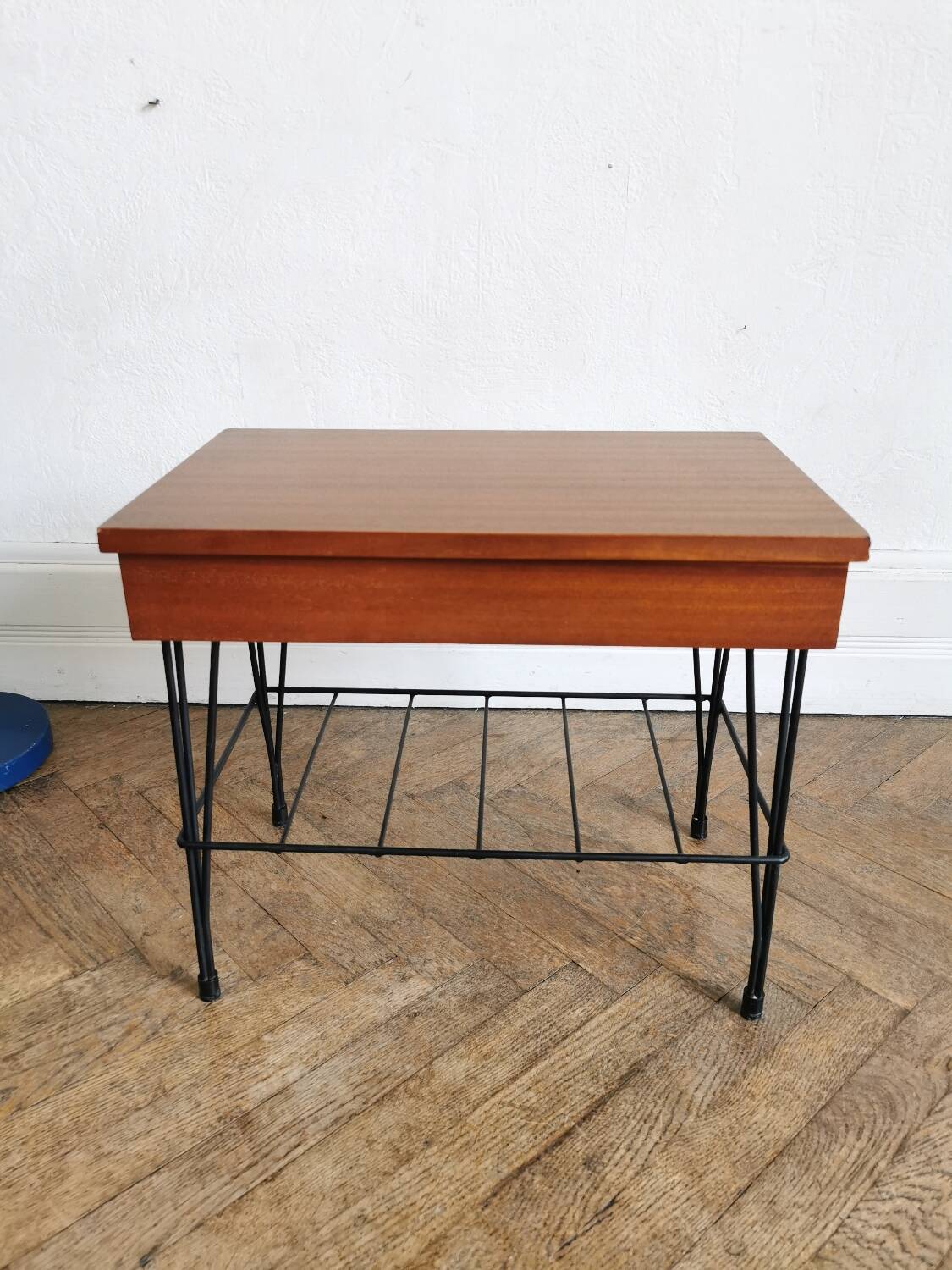 Italian bedside table