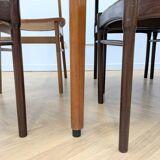 Henning Kjaernulf extendable table