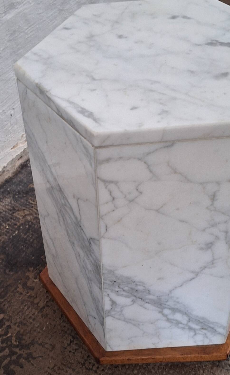 Italian hexagonal Carrara marble monolith side table / pedestal