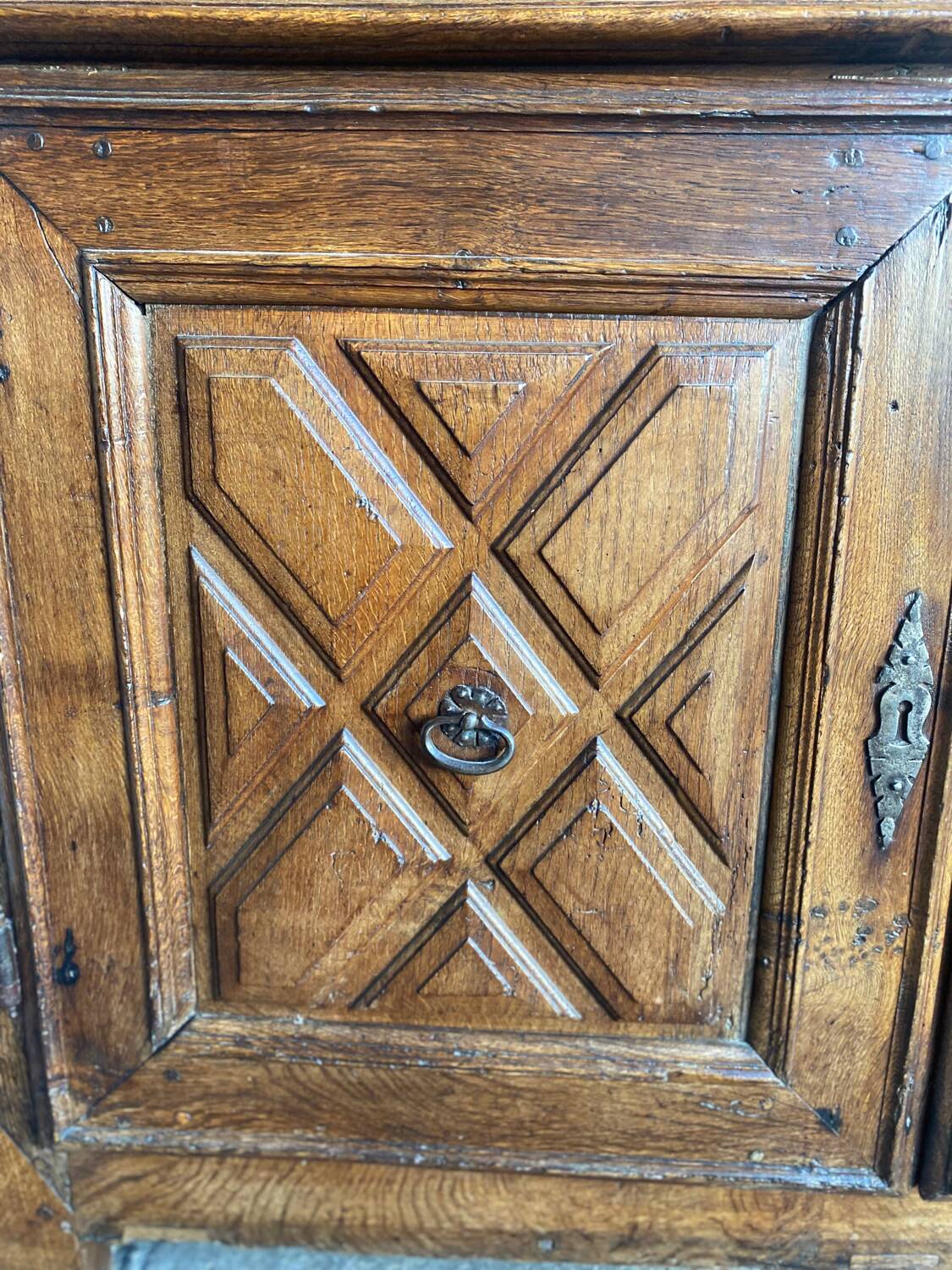 Louis XIII period buffet