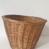 Panier en rotin ancien