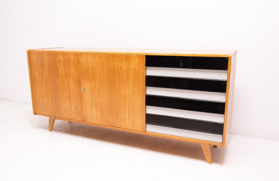 Mid-century modernist sideboard no. u-460 by Jiří Jiroutek, czechoslovakia