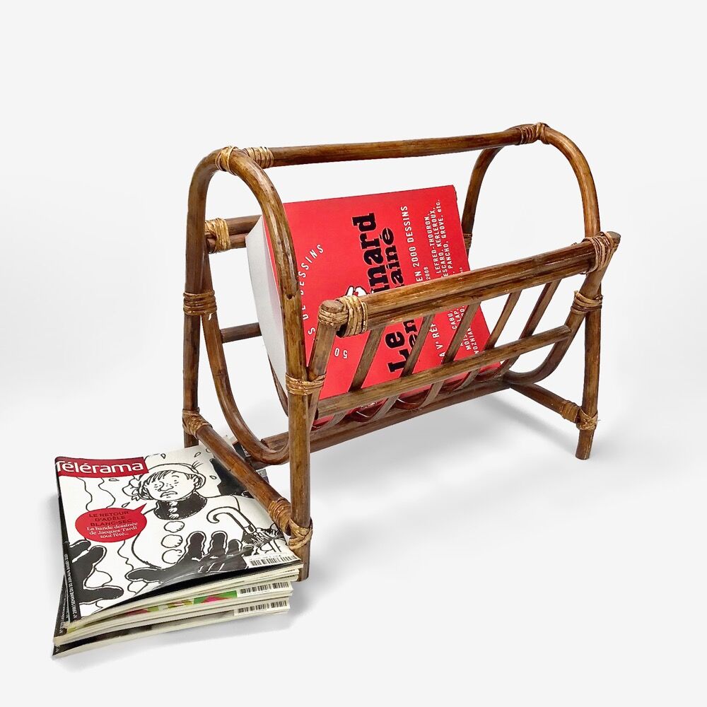 Dark bamboo magazine holders