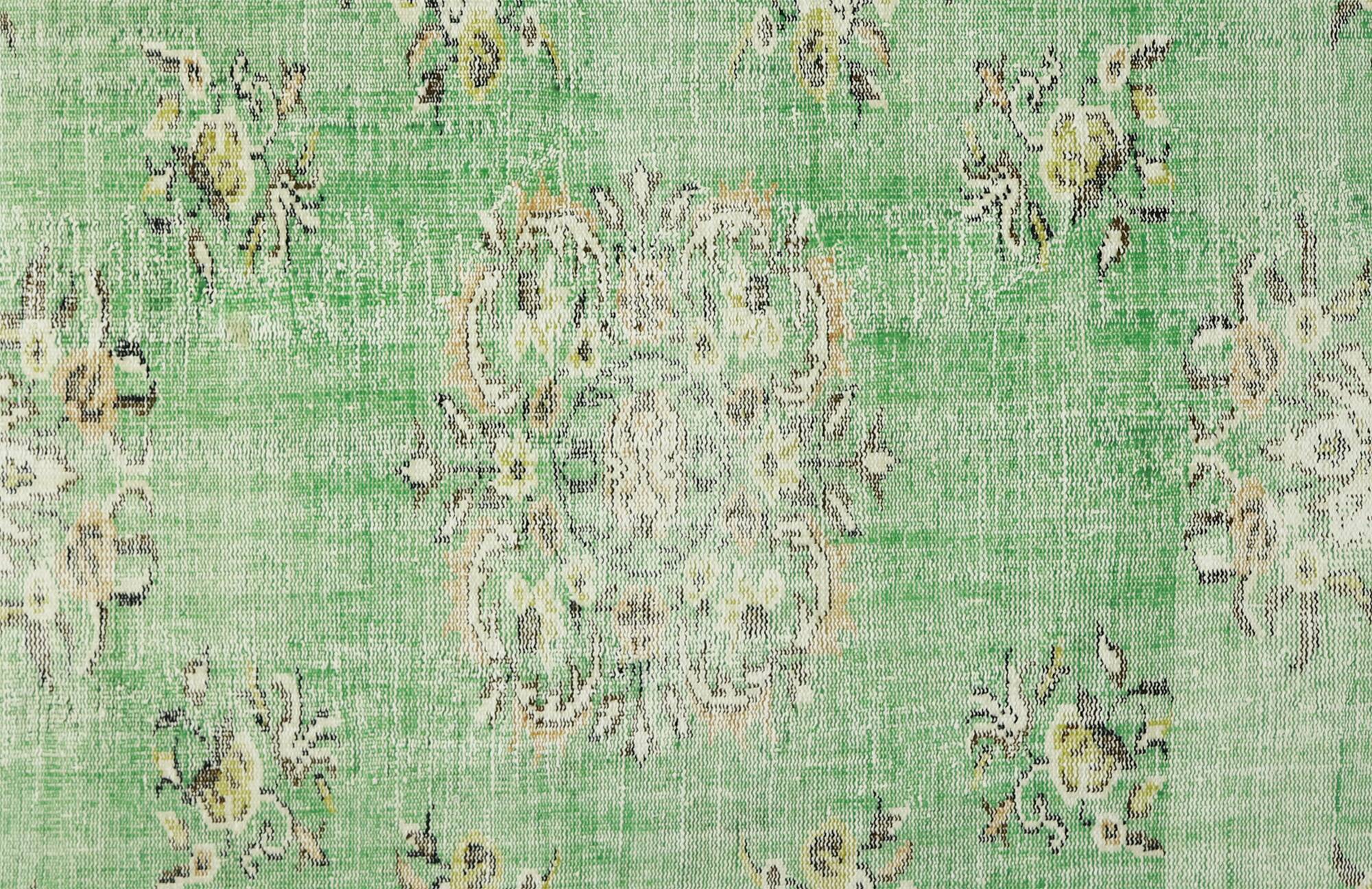 One-of-a-Kind Turkish Handwoven Vintage Rug - Timeless Vintage Elegance 280x 164 cm