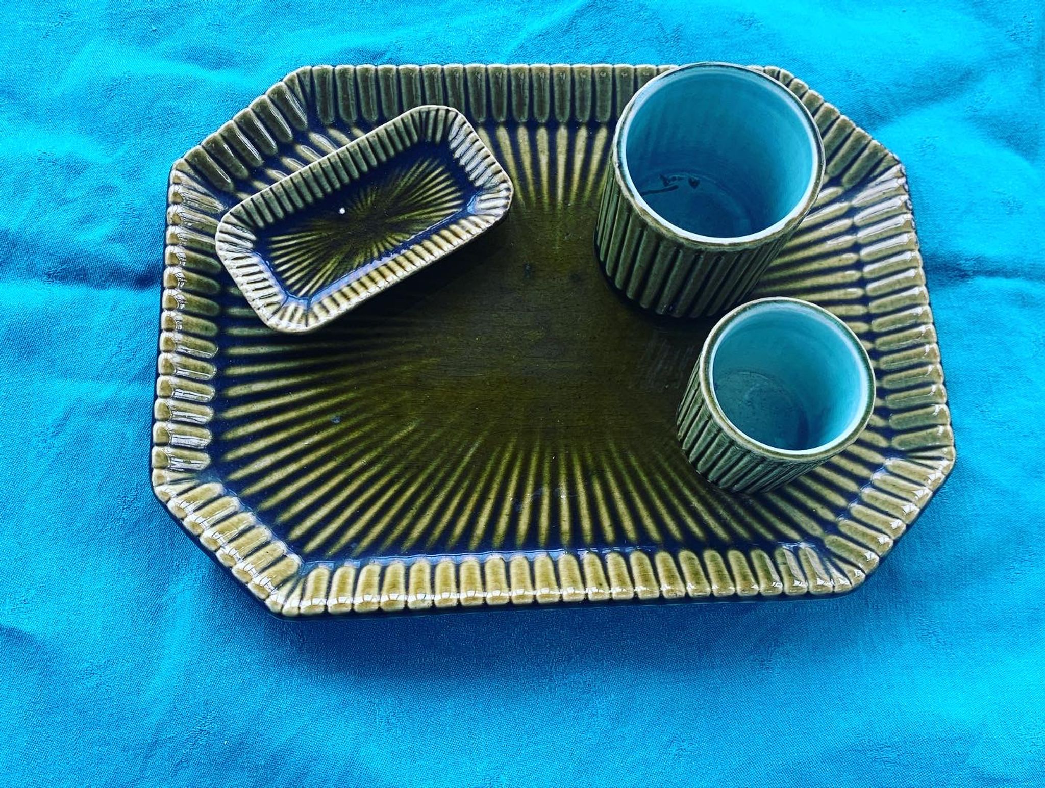 Service slurry art deco composed of a Tray, two pots and a small old and collector's dish