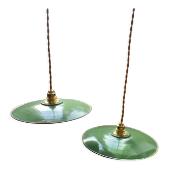 Pair of hanging lamps