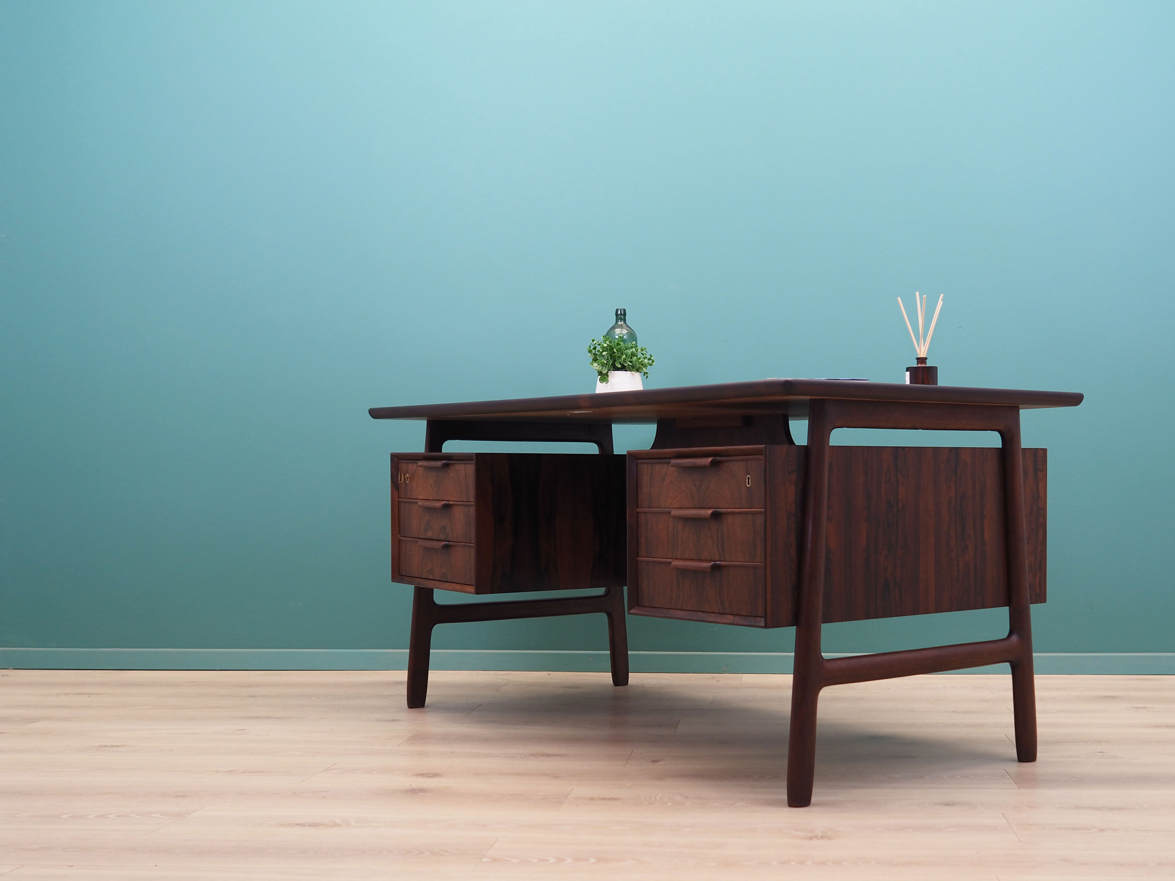 Rosewood desk, Danish design, 1970s, made by Omann Jun