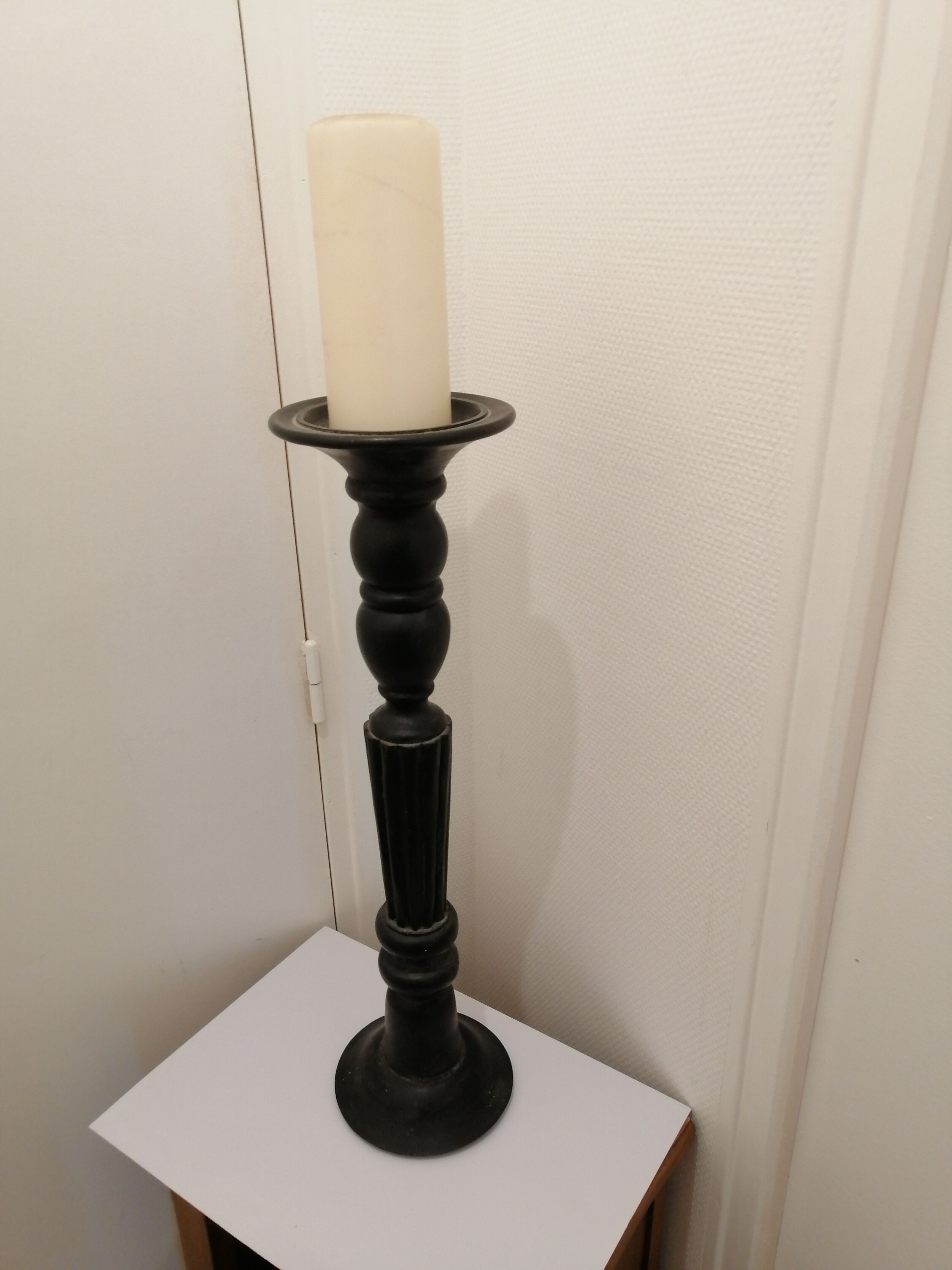 Chandelier en bois