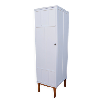 Armoire parisienne
