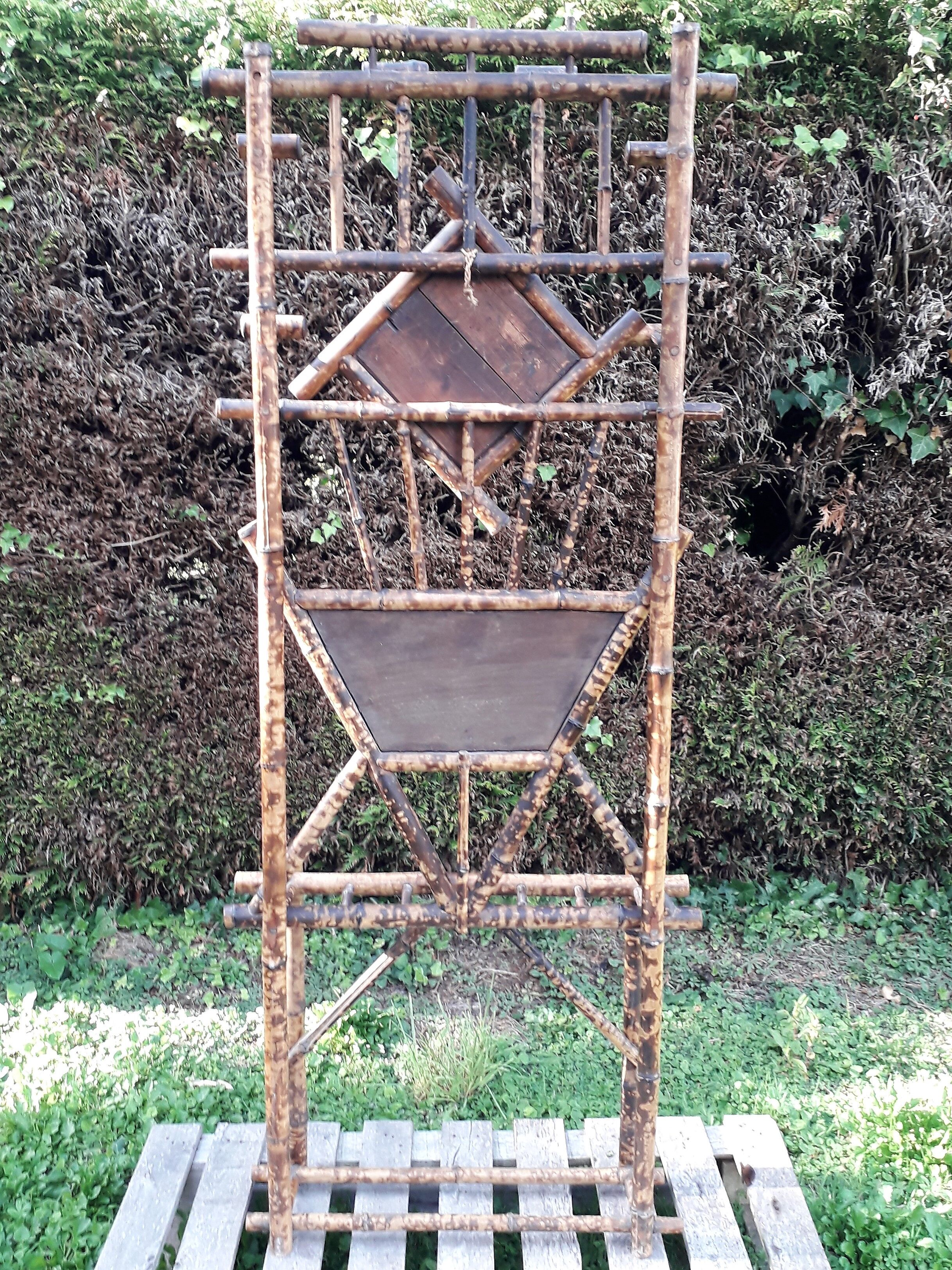 Coats rack bamboo of the early twentieth.