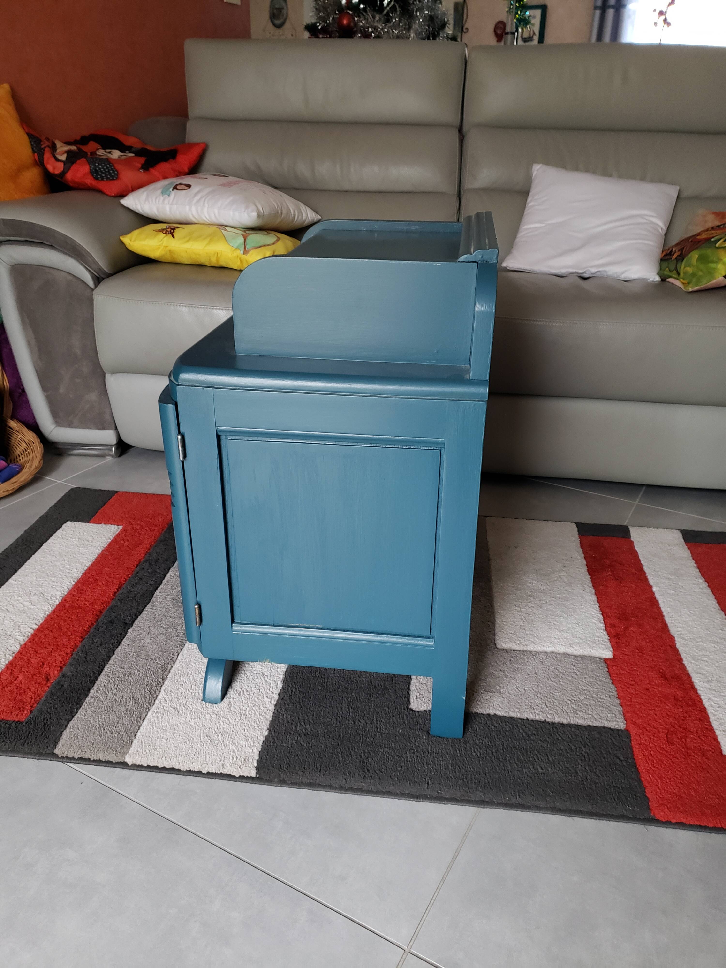 Vintage dressing table and bedside table