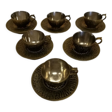 Coffee cups / brass tea