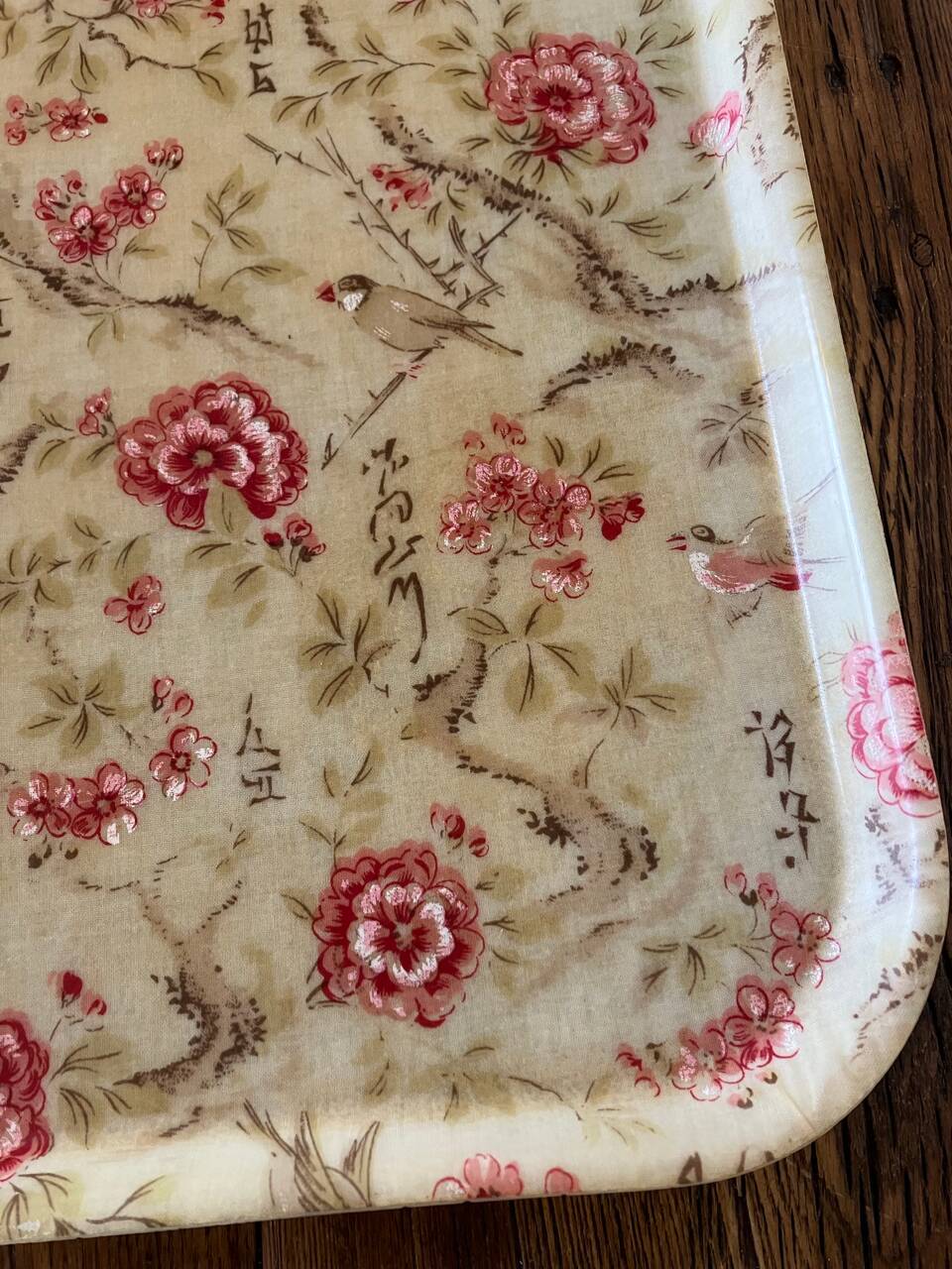 Plateau vintage en fibre de verre