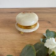 Boîte onyx laiton