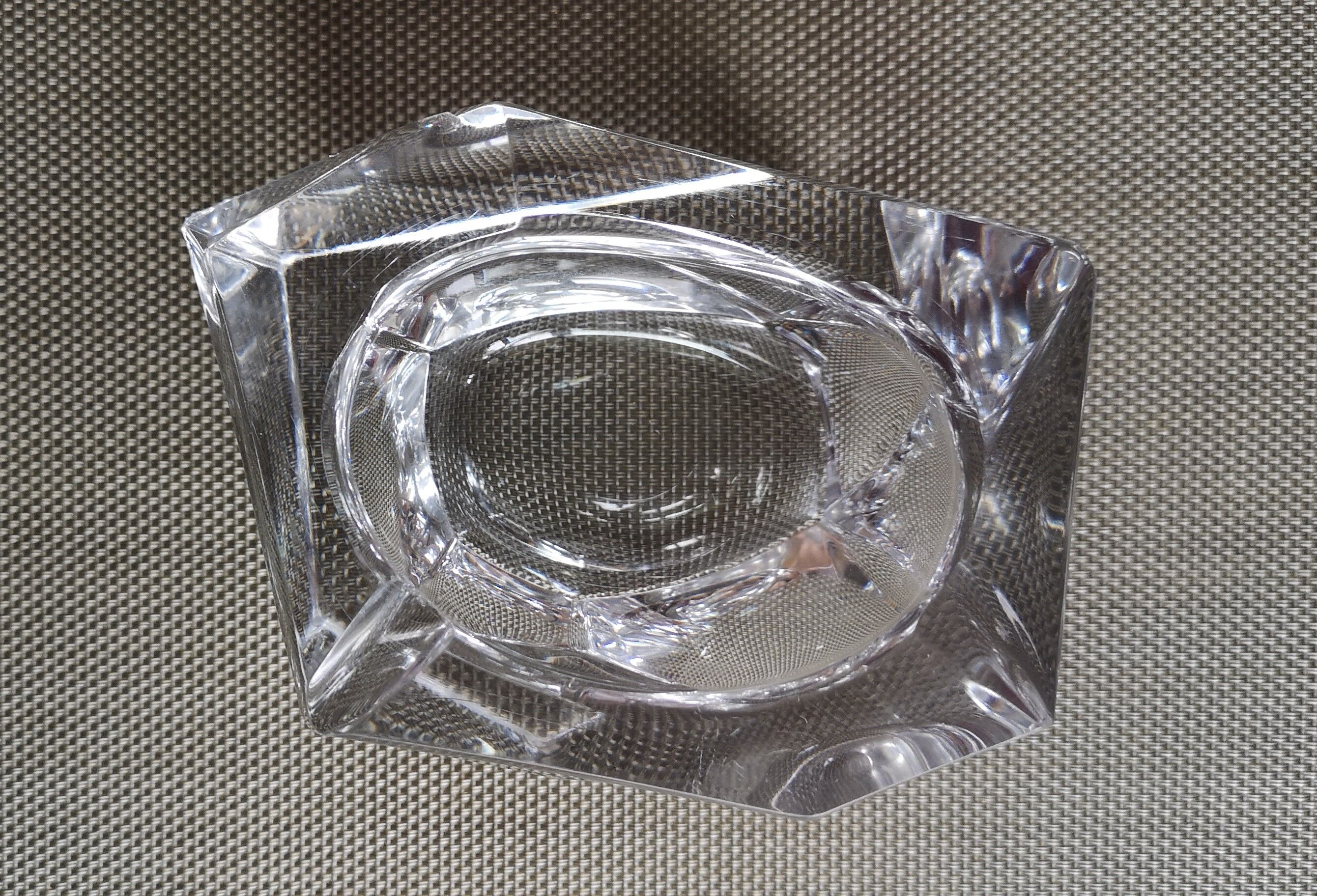 Ashtray and pestle in Daum Crystal