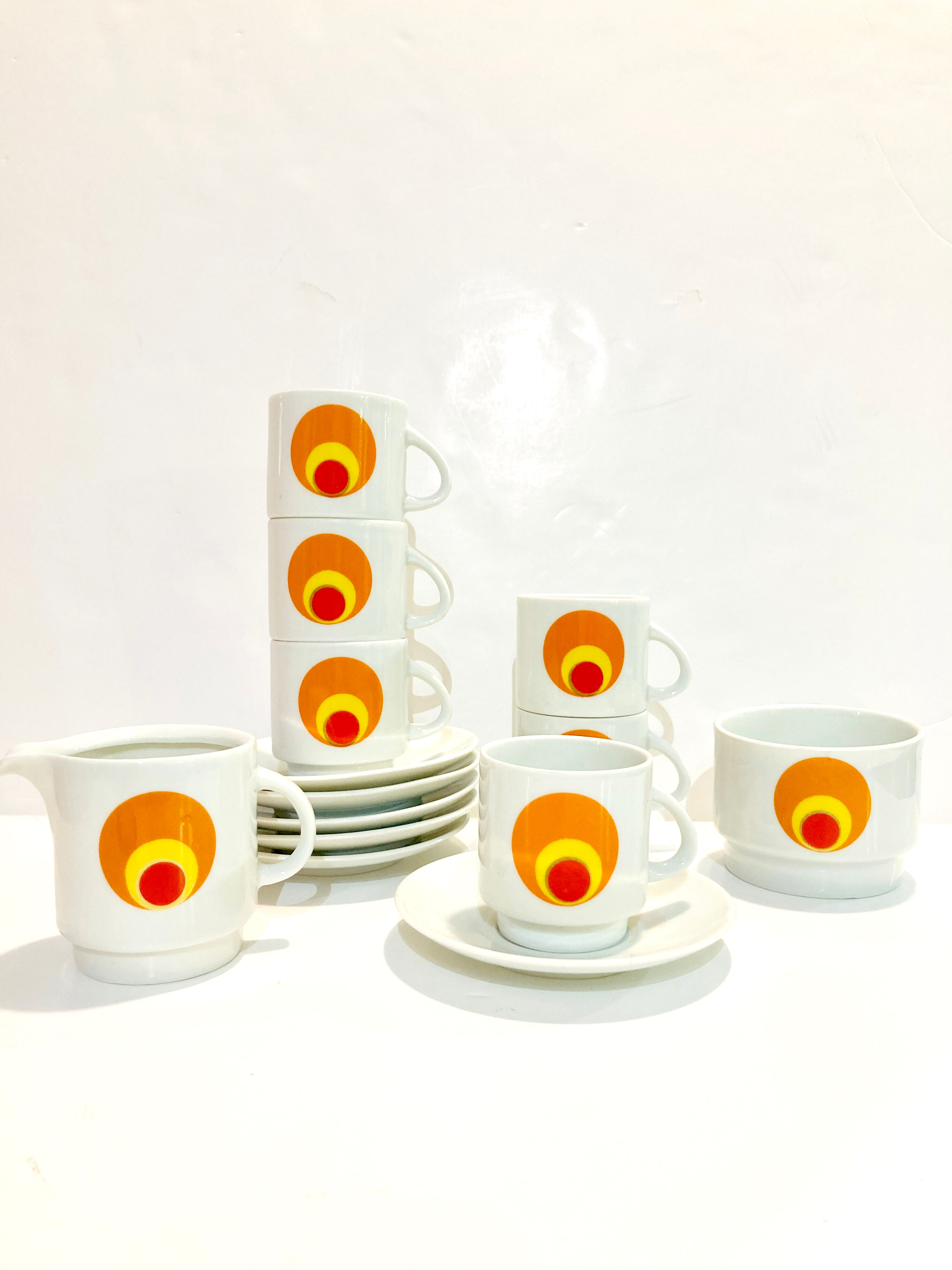 Set 6 cups patterned circles of the 70s Amap Italy- vintage-retro-pop-kitchen
