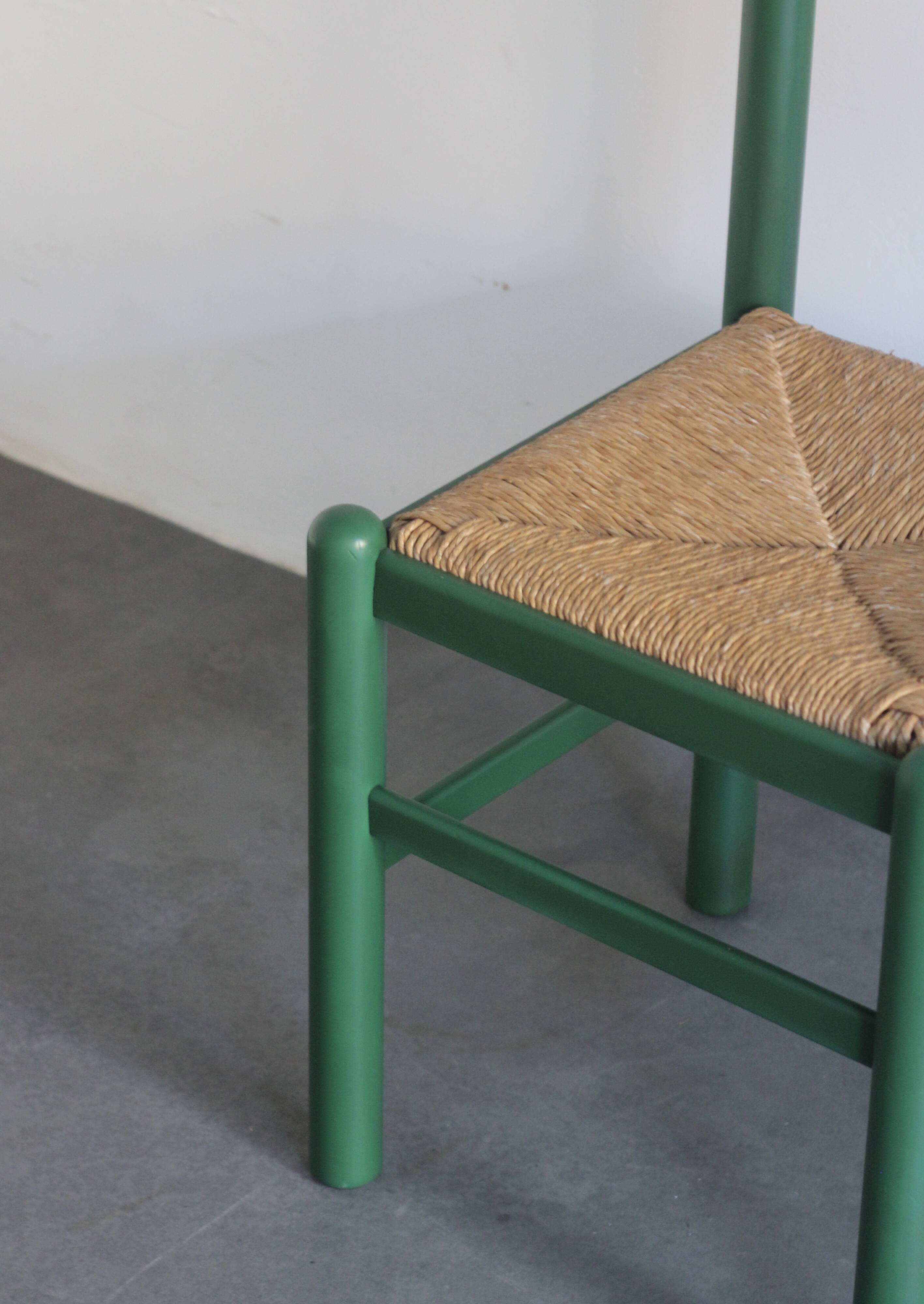 Série de 4 chaises en bois et paille