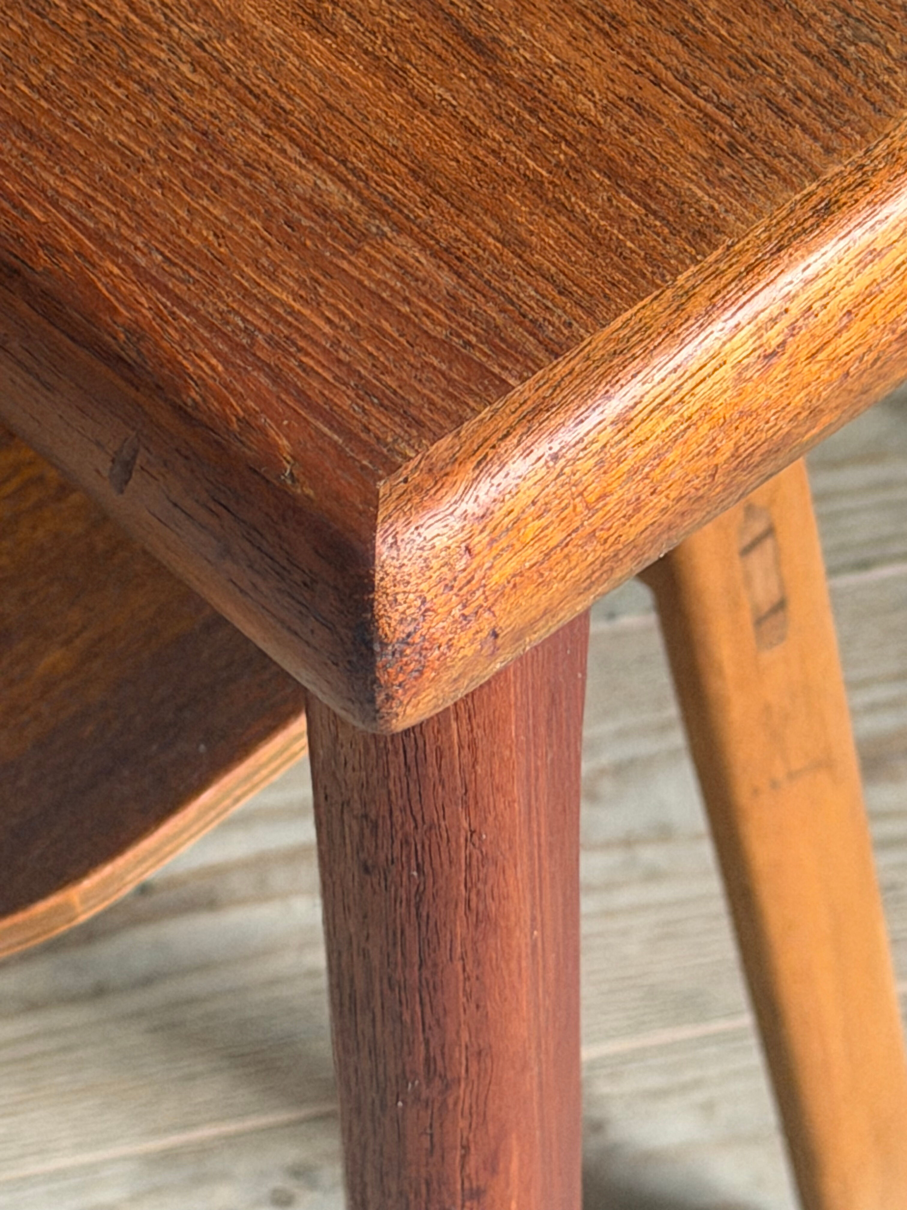 Table rectangulaire scandinave vintage en teck
