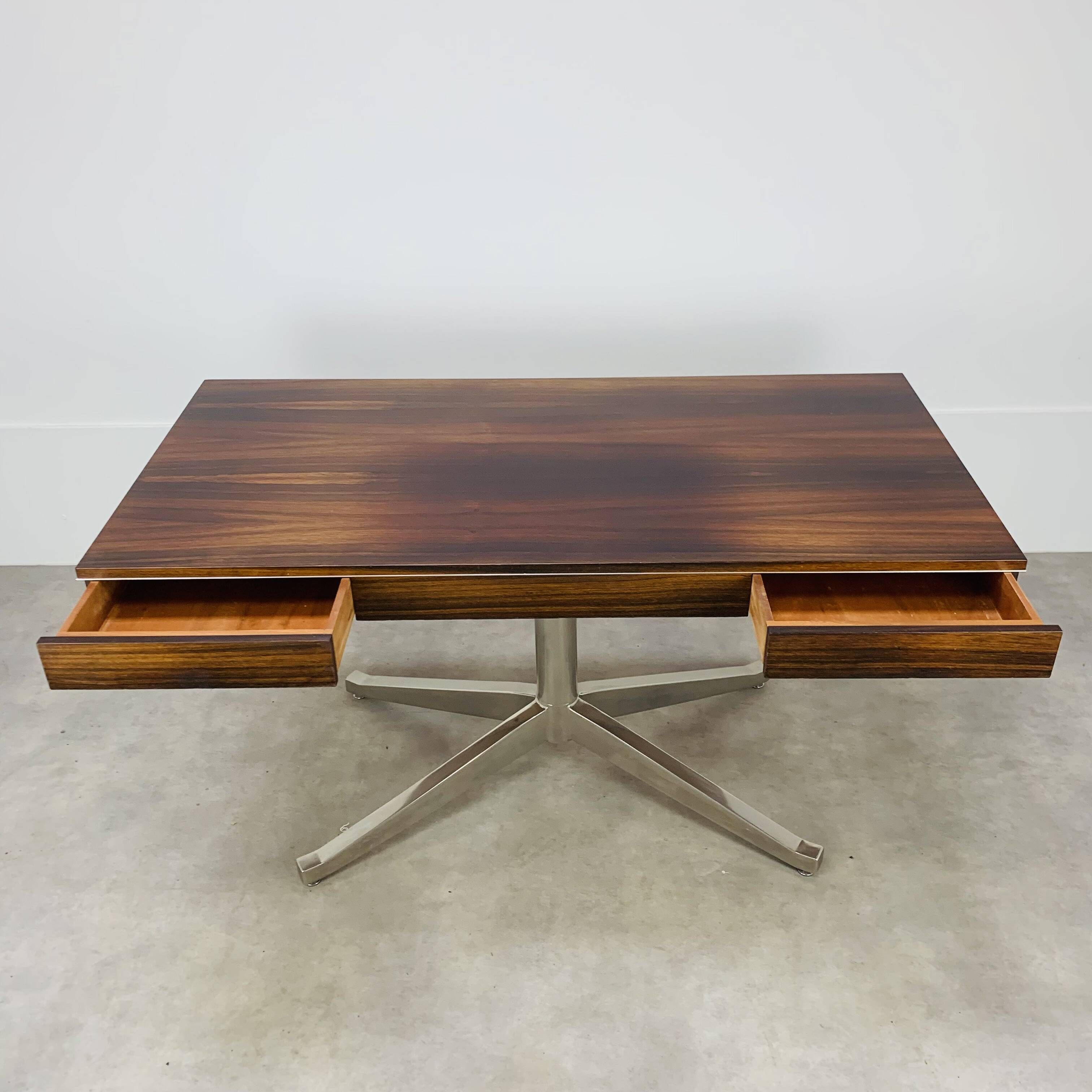 Rosewood desk from the 1960s, attributed to Florence Knoll, Partners model.