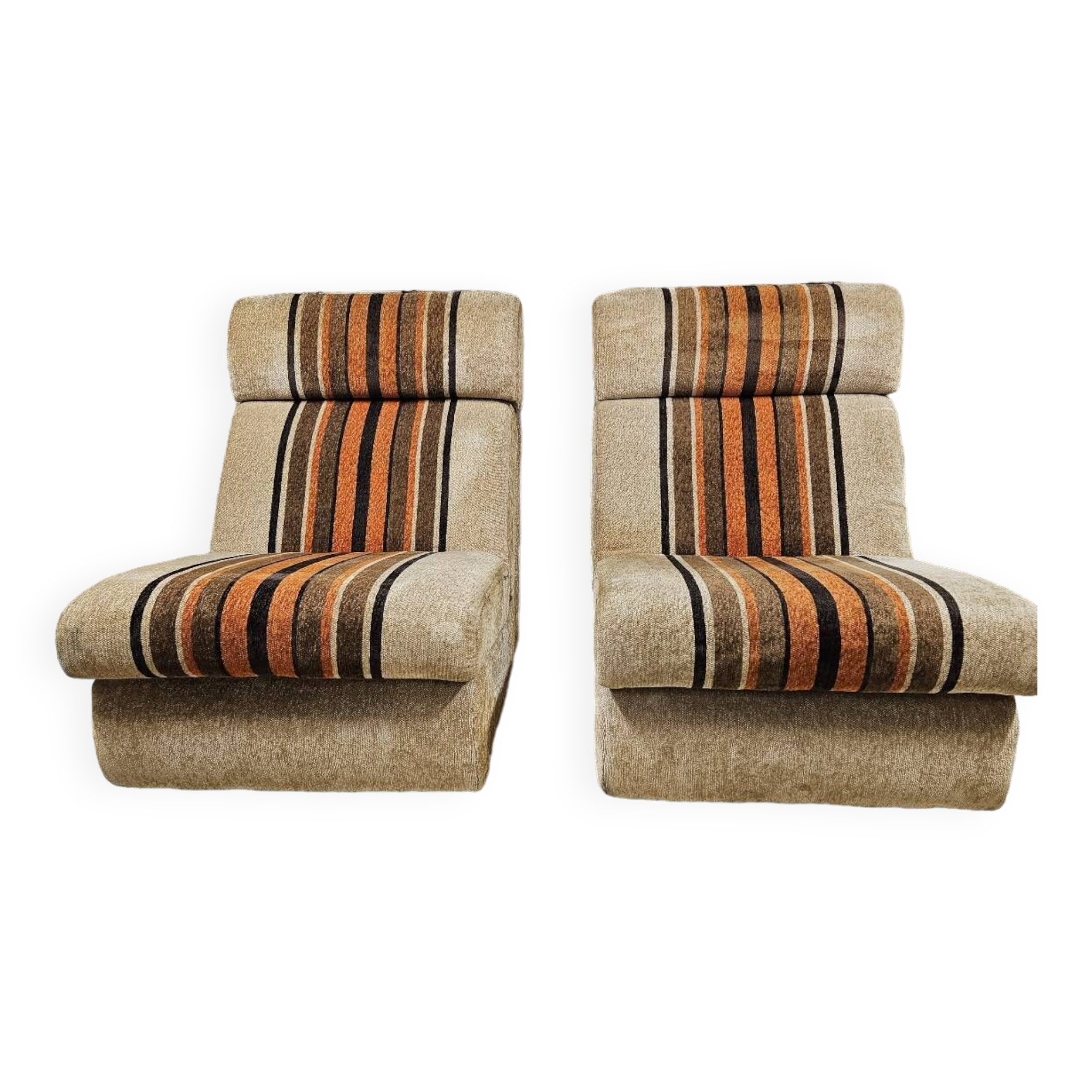Pair of vintage fireside chairs 1970"