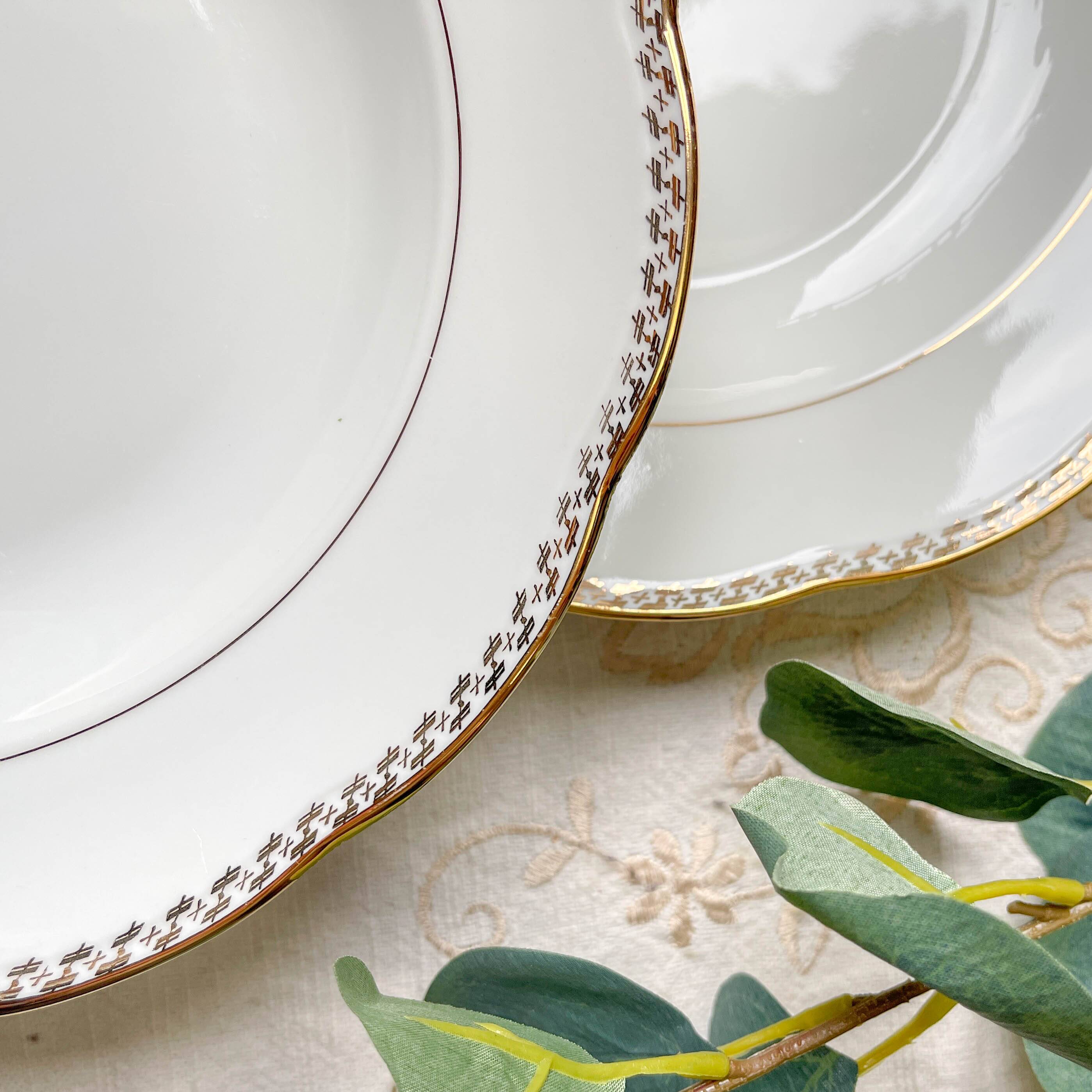 6 Vintage French white and gold porcelain soup plates SPF –