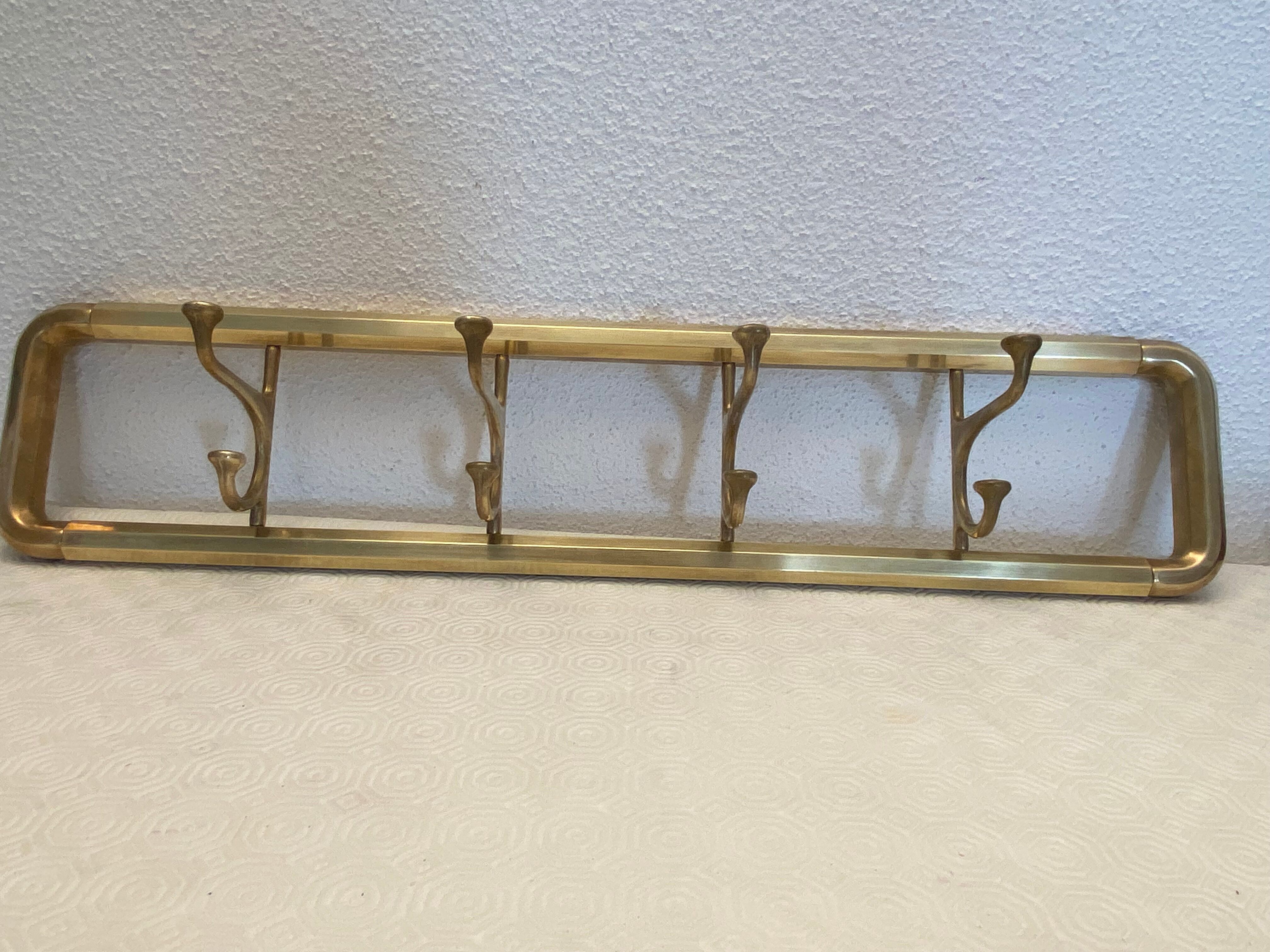 Coat rack in Vintage brass 1930