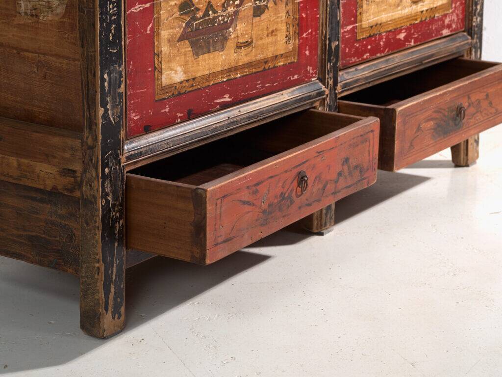 Antique buffet painted in elm – China, circa 1950