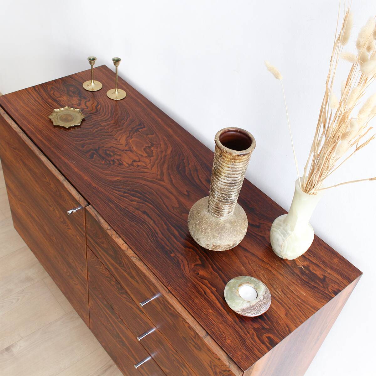 Vintage rosewood Sideboard with black hairpinlegs
