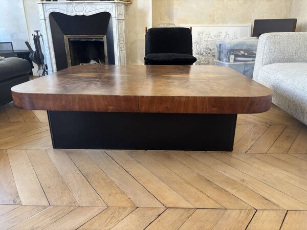 Table basse bois massif en loupe d’orme laqué inspiration Willy Rizzo