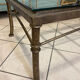 Table basse en fer et plateau en verre