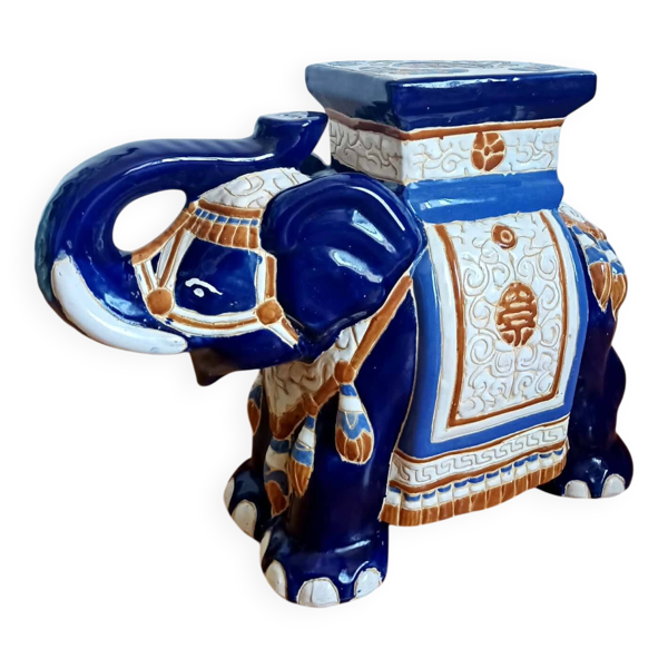 Tabouret ou porte plante éléphant en céramique bleu
