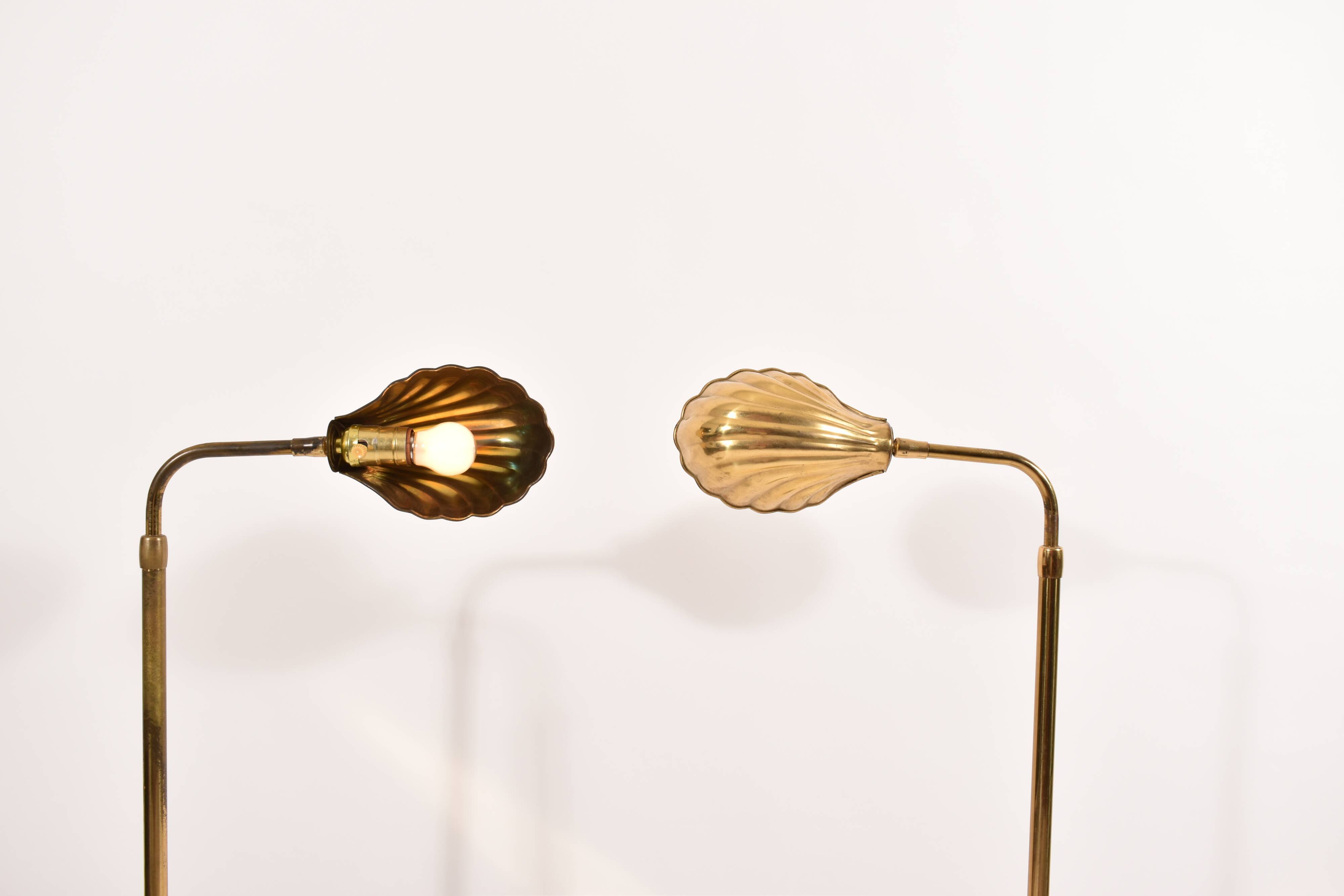 Pair of brass shell lamps, adjustable height, 1960