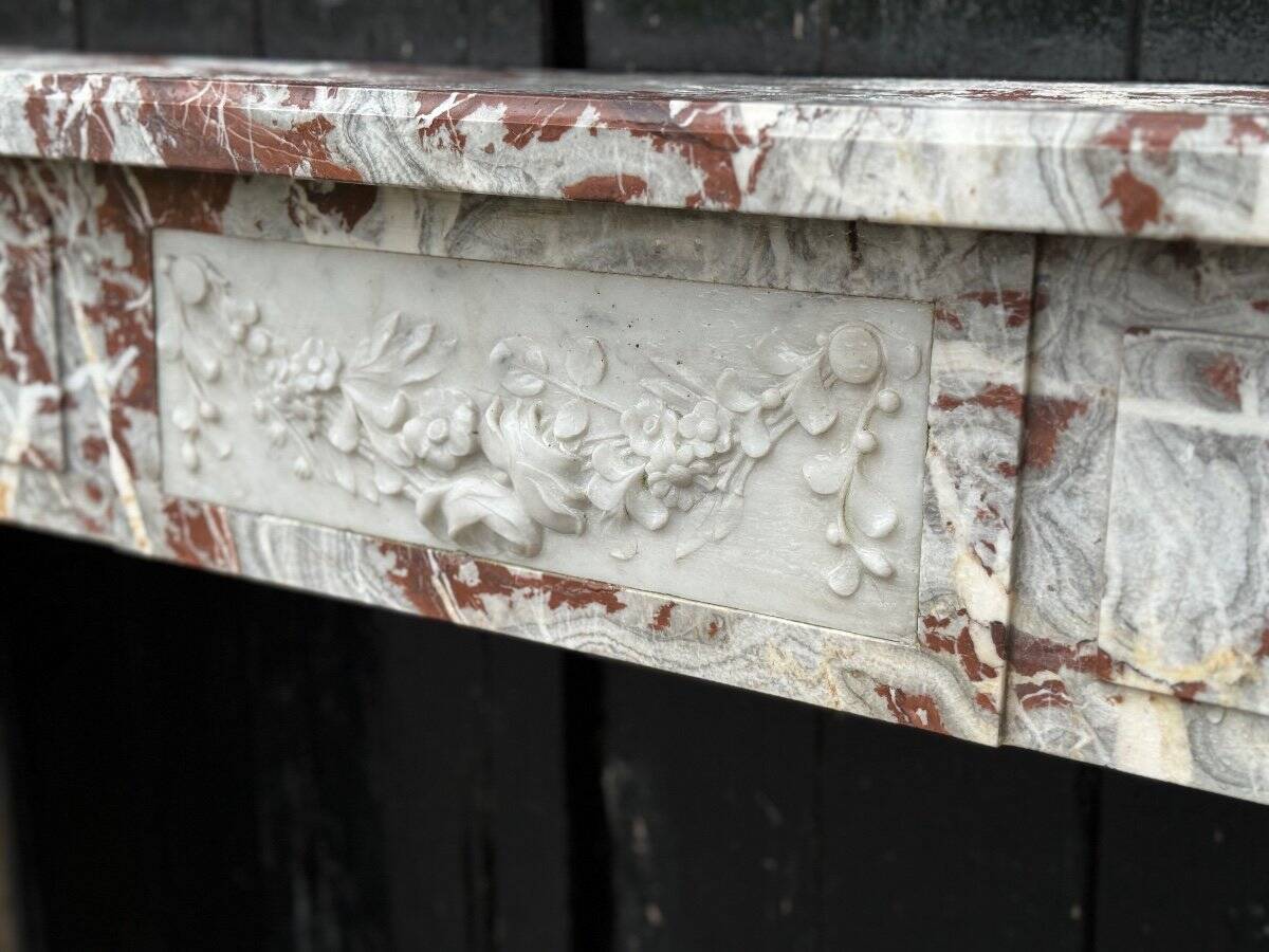 Louis XVI style fireplace in royal red and white Carrara marble circa 1900
