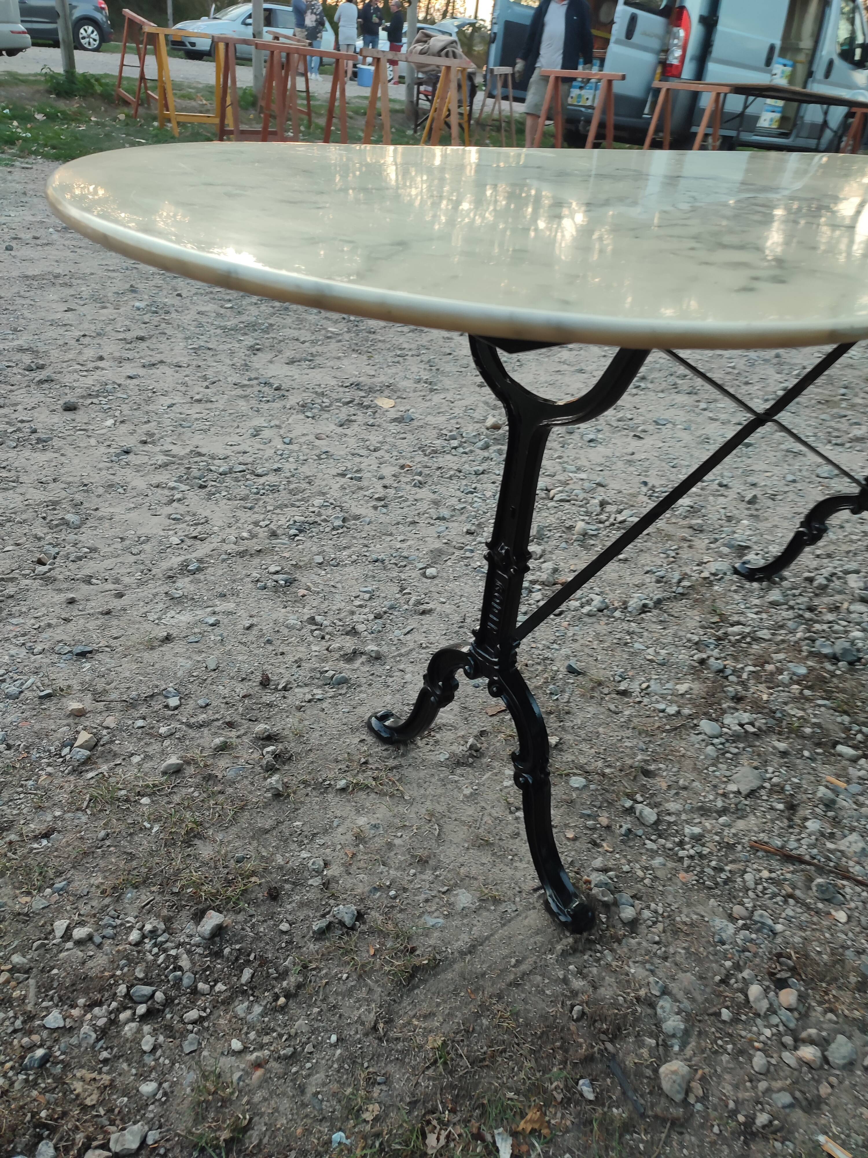 Table bistrot Godin marbre crème