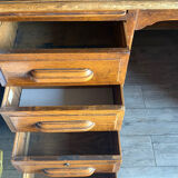 Old American office Delaunay