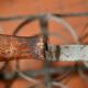 Porte bouteille en metal
