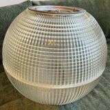 Lampe globe en verre d'holophane, 1960s