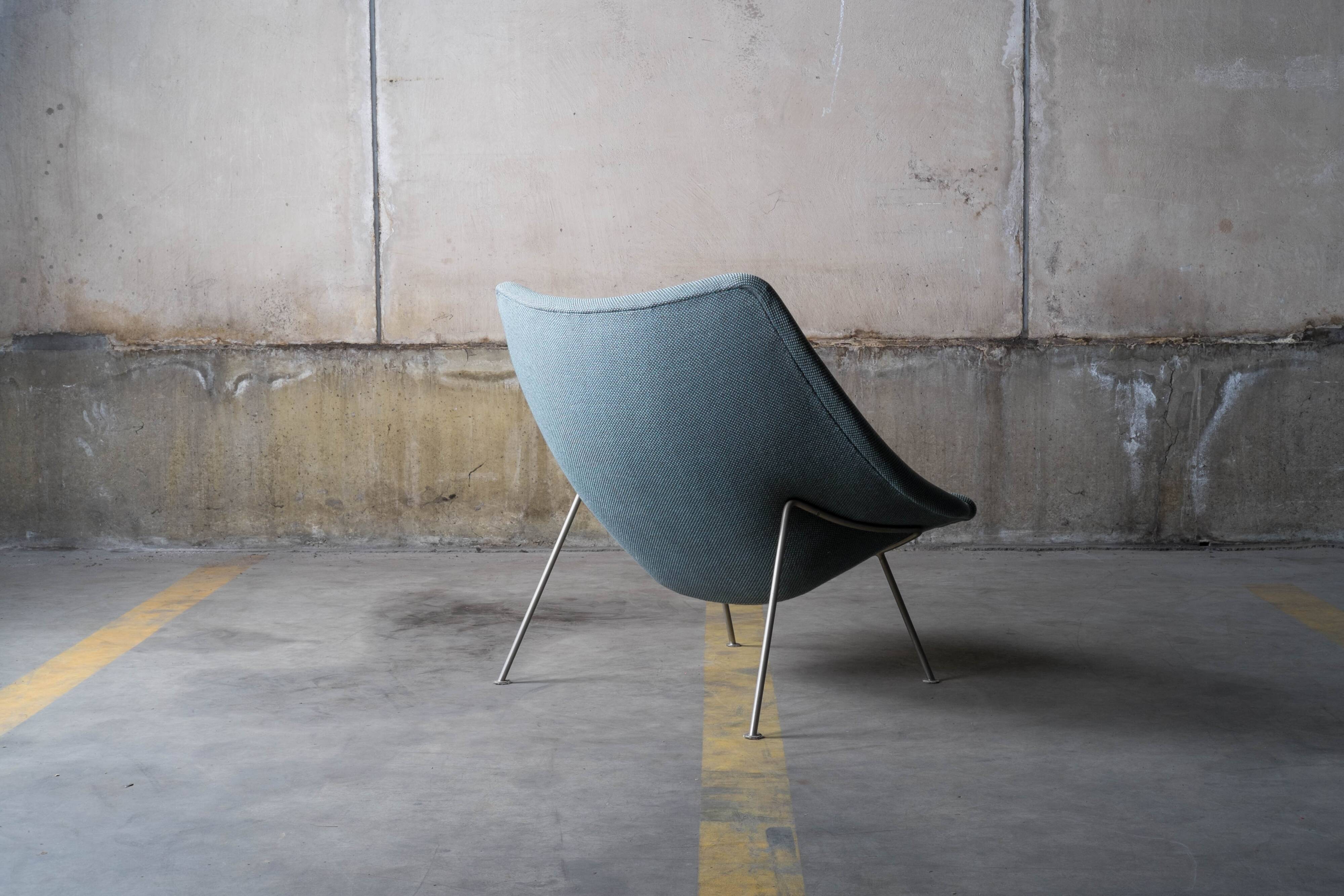 Pierre Paulin - Artifort F157 'Oyster' chair