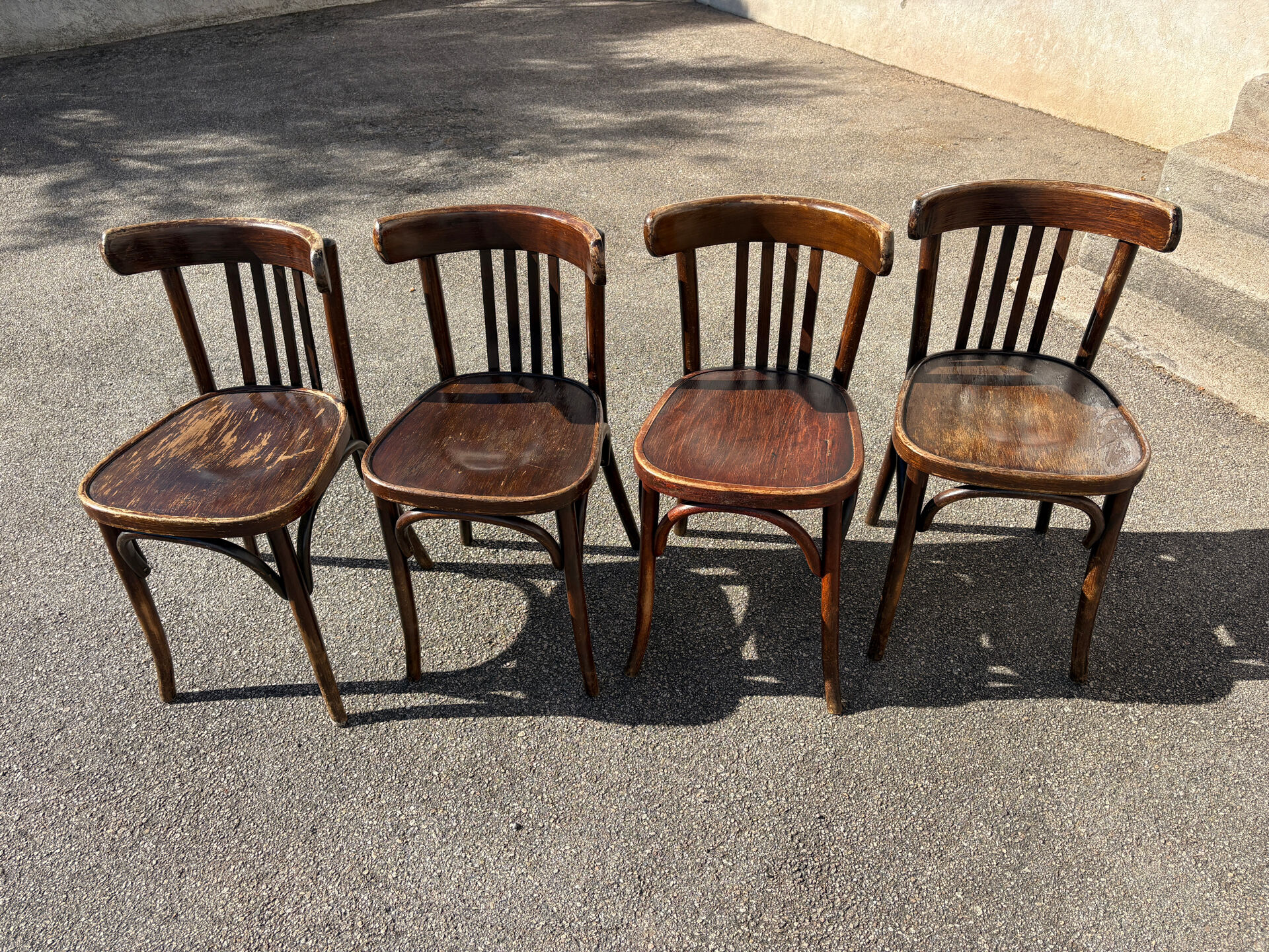 Set of 4 bistro chairs