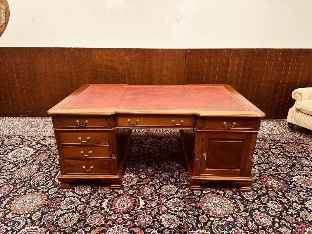 Antique English Desk Partnerdesk