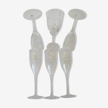 Service 6 flutes in champagne Perrier Jouët floral decoration tableware deco party