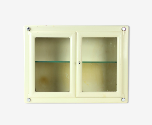 Armoire médicale vintage avec porte vitrée, Tchécoslovaquie, années 1950
